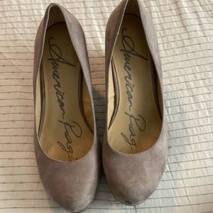 American Rag Wedges in Kennagry Grey